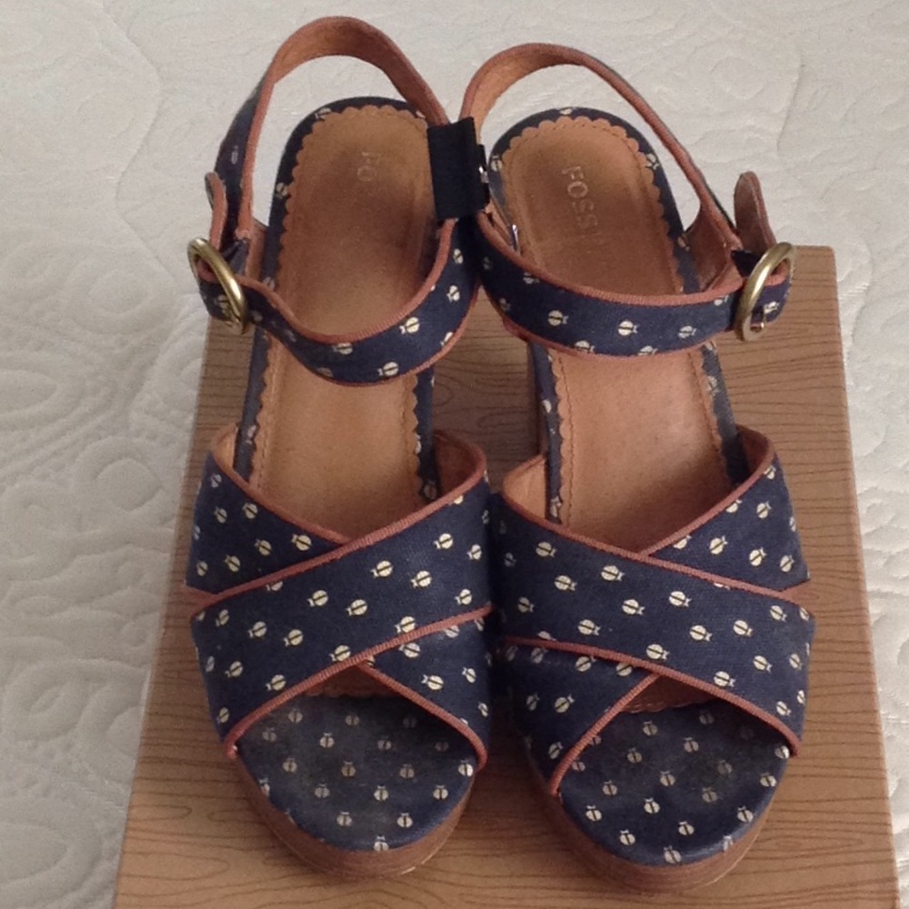 FOSSIL heels - Picture 2 of 8